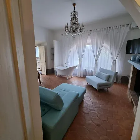 San Bartolomeo Apartment *